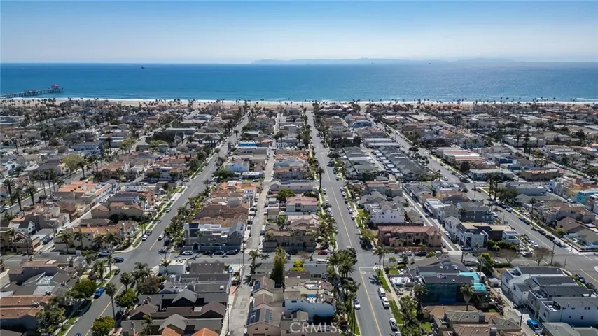 1112 Acacia Avenue, Huntington Beach, California 92648