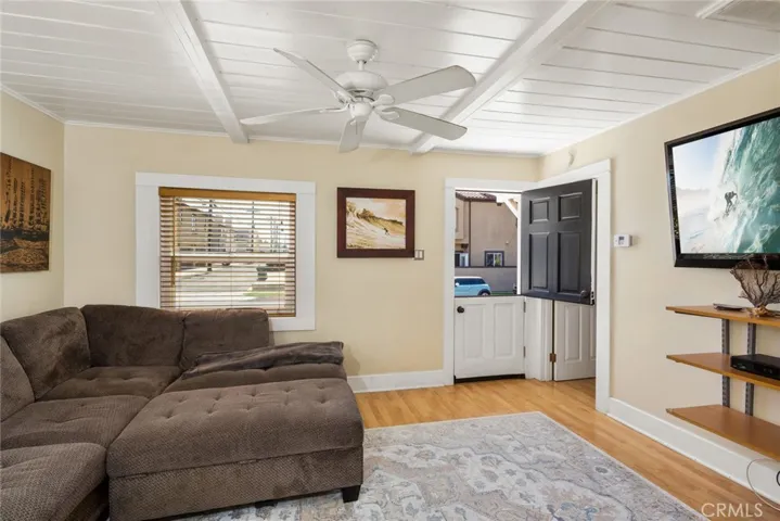 1112 Acacia Avenue, Huntington Beach, California 92648