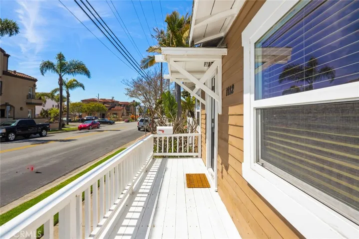 1112 Acacia Avenue, Huntington Beach, California 92648