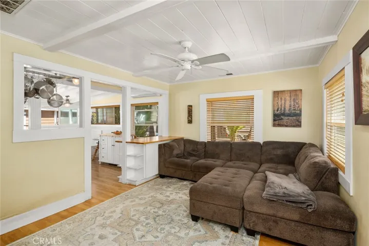 1112 Acacia Avenue, Huntington Beach, California 92648
