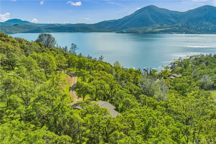 11007 Crestview Drive, Clearlake, California 95422