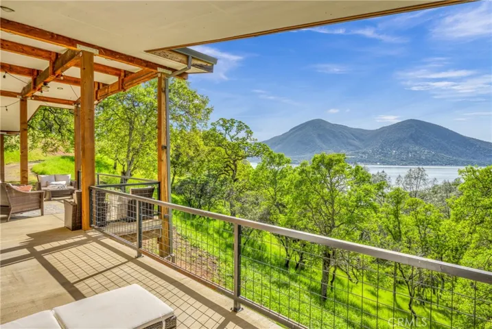 11007 Crestview Drive, Clearlake, California 95422