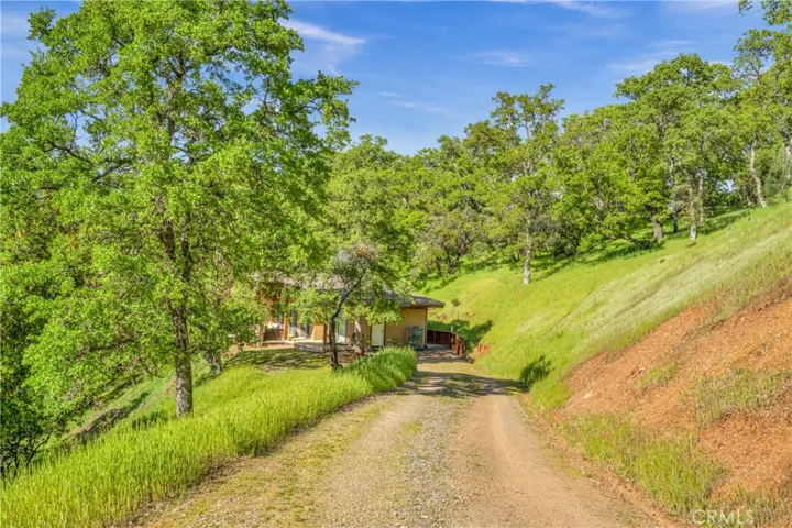 11007 Crestview Drive, Clearlake, California 95422