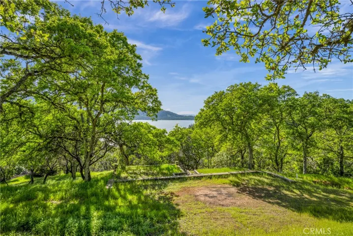 11007 Crestview Drive, Clearlake, California 95422