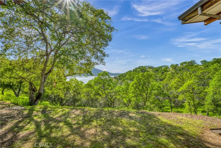 11007 Crestview Drive, Clearlake, California 95422