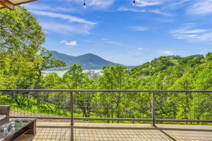 11007 Crestview Drive, Clearlake, California 95422