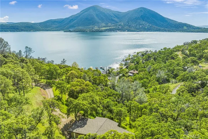 11007 Crestview Drive, Clearlake, California 95422