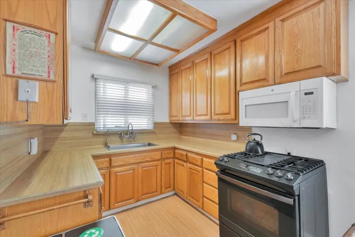 24896 Diadon Drive, Hayward, California 94544