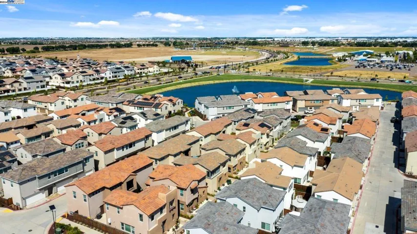 1614 Offshore Way, Lathrop, California 95330