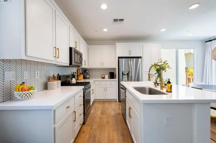 Shaker Cabinets