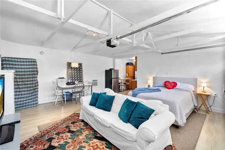 3063 Killybrooke Lane, Costa Mesa, California 92626