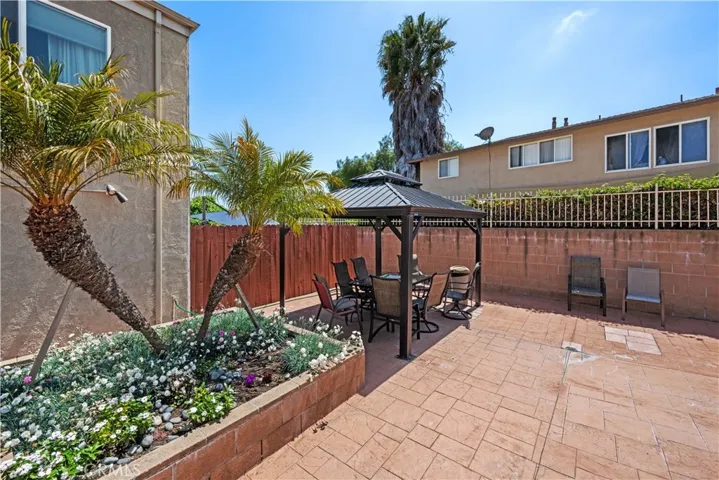 888 Victor Avenue 9, Inglewood, California 90302