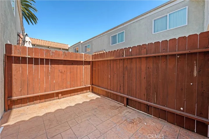 888 Victor Avenue 9, Inglewood, California 90302