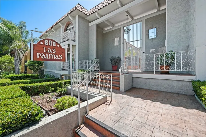 888 Victor Avenue 9, Inglewood, California 90302