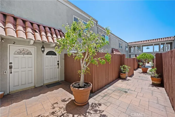 888 Victor Avenue 9, Inglewood, California 90302