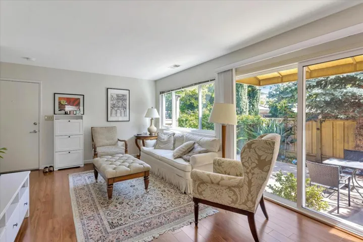 487 James Road, Palo Alto, California 94306