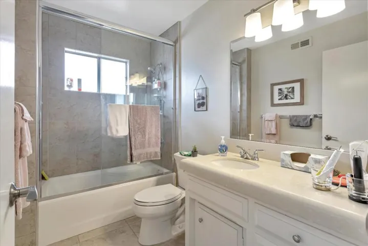 487 James Road, Palo Alto, California 94306