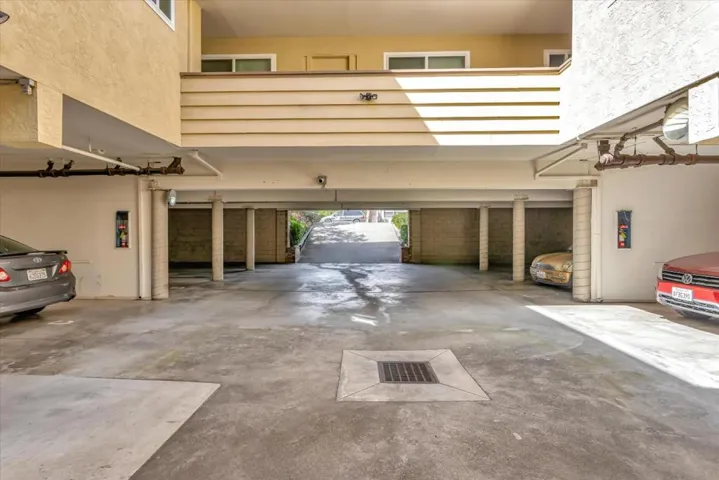487 James Road, Palo Alto, California 94306