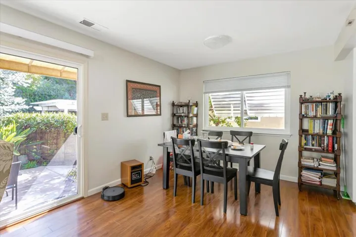 487 James Road, Palo Alto, California 94306