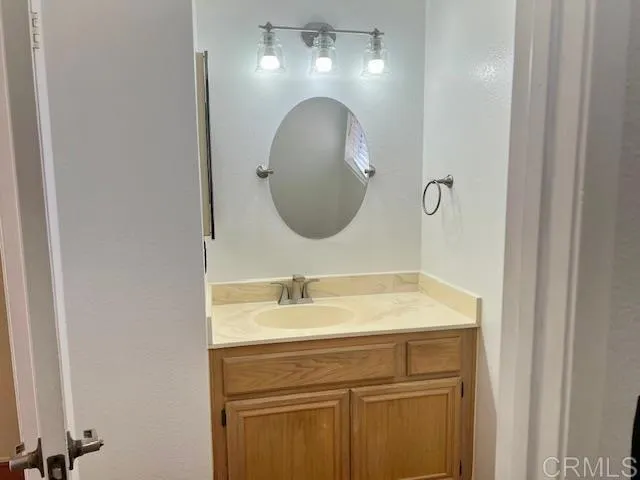 1302 Palomar Pl 13, Vista, California 92084