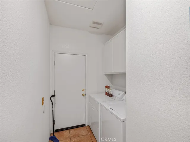 13337 Luna Road, Victorville, California 92392