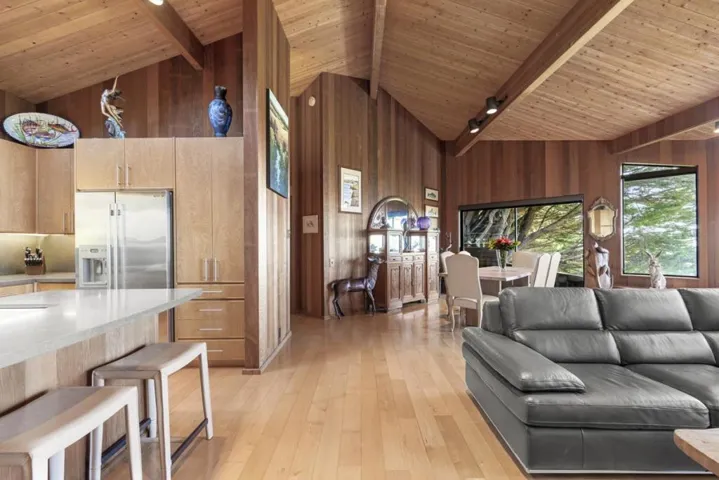39858 Leeward Road, None, California 95497