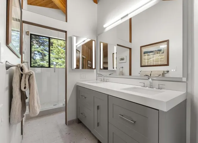 39858 Leeward Road, None, California 95497