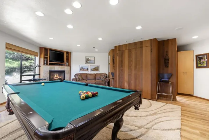 39858 Leeward Road, None, California 95497