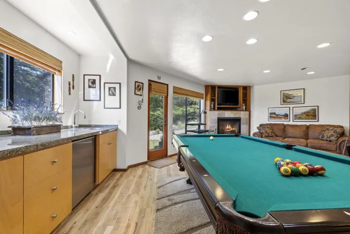 39858 Leeward Road, None, California 95497