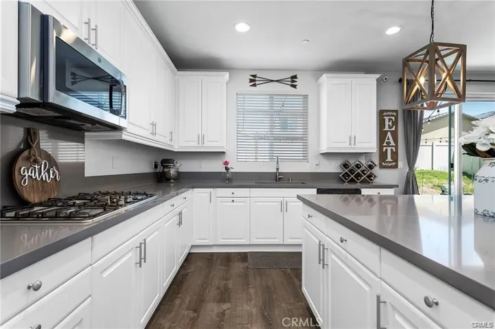 30878 Palette Road, Murrieta, California 92563