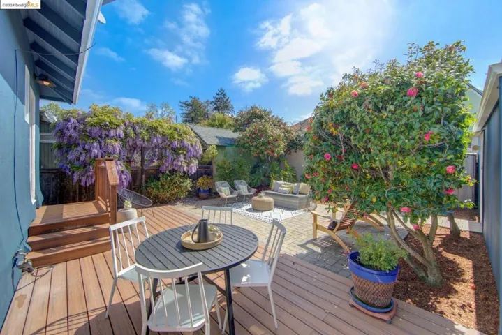 5460 Locksley Ave, Oakland, California 94618