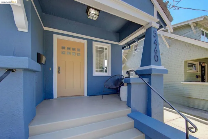 5460 Locksley Ave, Oakland, California 94618