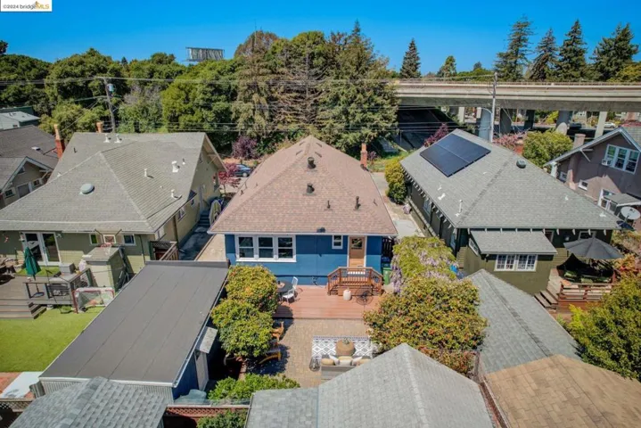5460 Locksley Ave, Oakland, California 94618