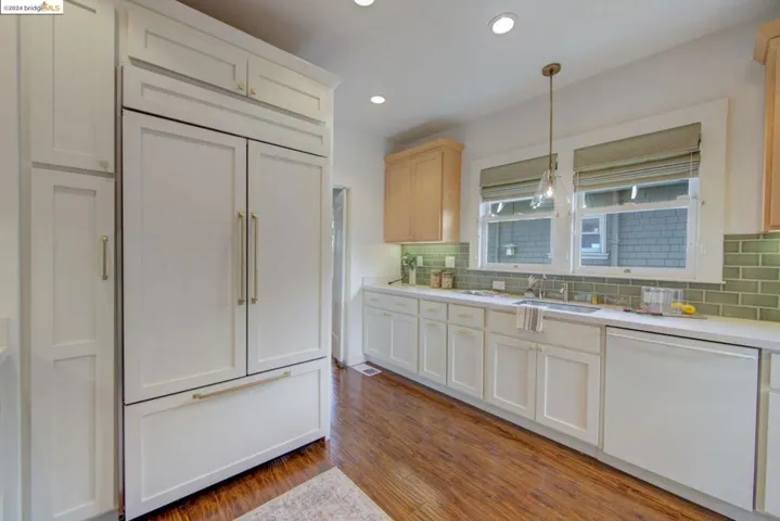 5460 Locksley Ave, Oakland, California 94618