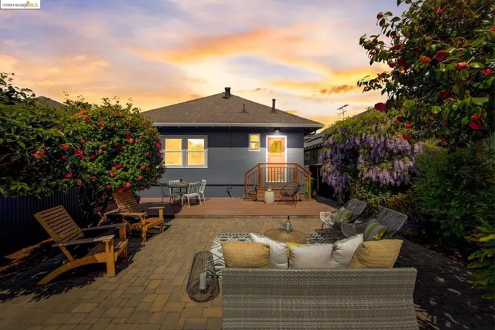 5460 Locksley Ave, Oakland, California 94618