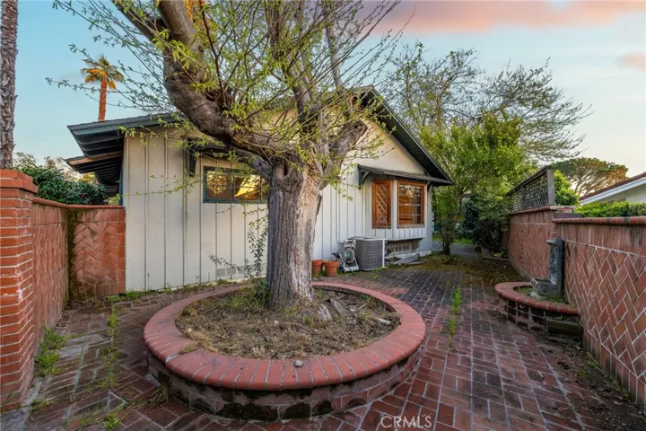 Side yard.