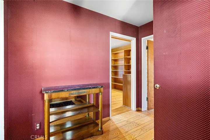 Hallway at the entry leading to the bedrooms.