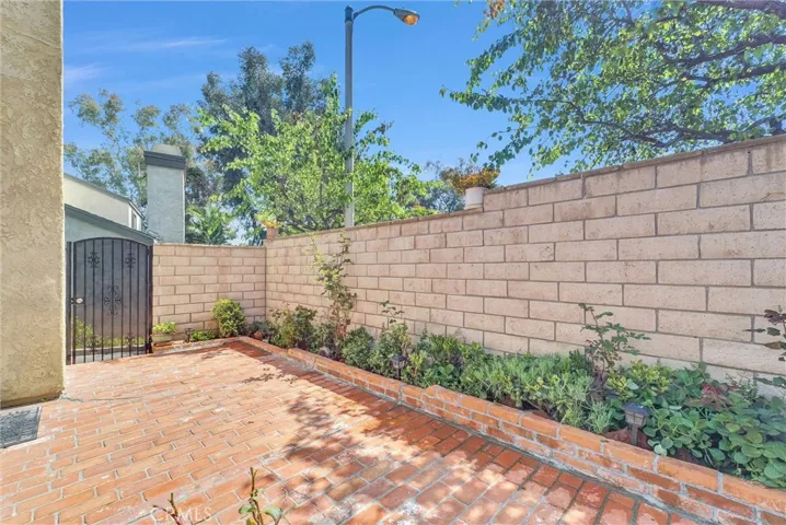 25882 Triton Court, Mission Viejo, California 92691