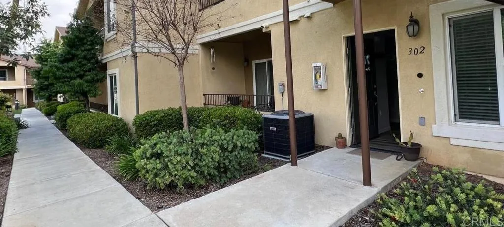 9728 Marilla Drive 302, Lakeside, California 92040