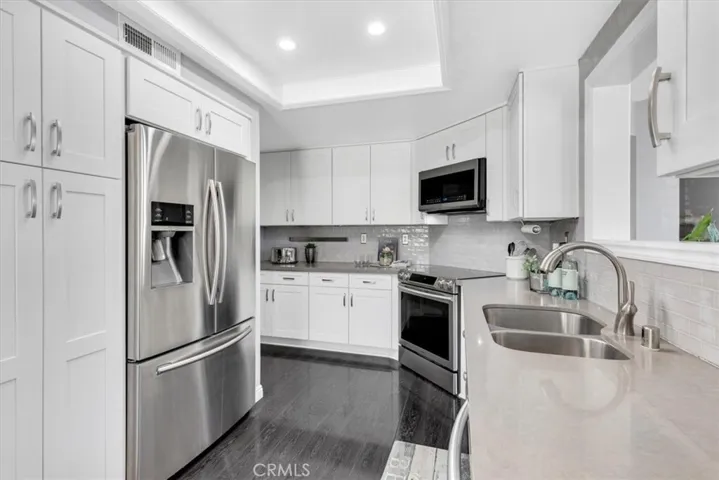 15 Pineoak 100, Aliso Viejo, California 92656