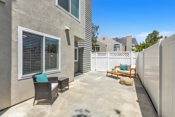 15 Pineoak 100, Aliso Viejo, California 92656
