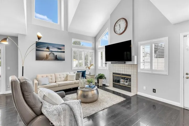 15 Pineoak 100, Aliso Viejo, California 92656
