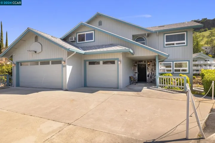801 Mother Shipton, Copperopolis, California 95228