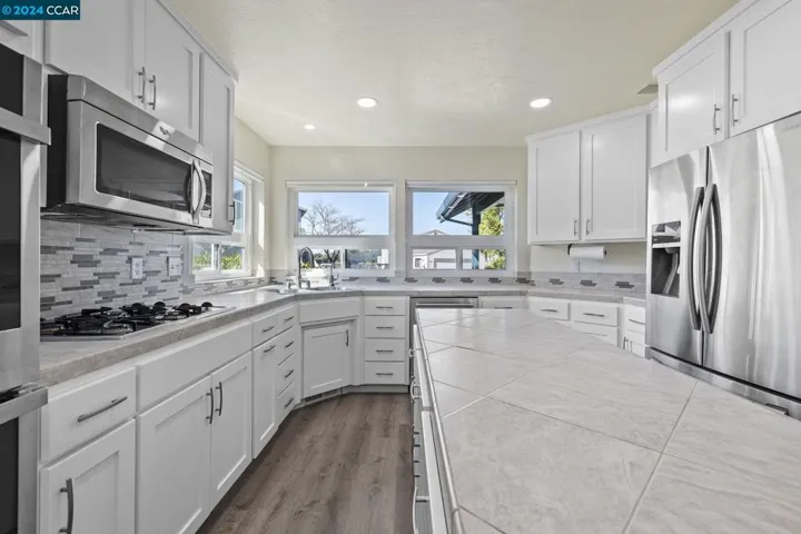 801 Mother Shipton, Copperopolis, California 95228