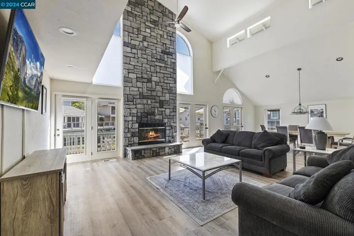 801 Mother Shipton, Copperopolis, California 95228