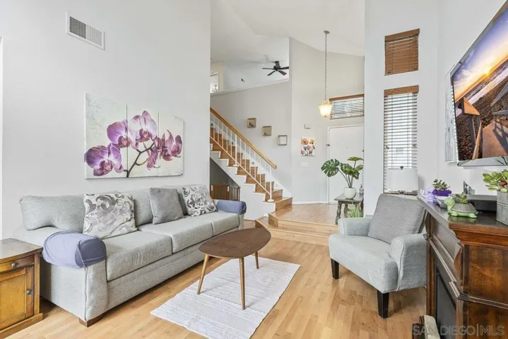 4229 Via Tercero, Oceanside, California 92056