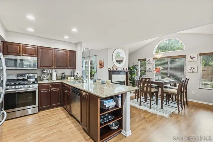 4229 Via Tercero, Oceanside, California 92056