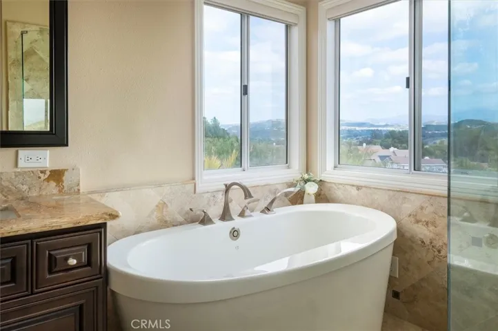 27772 Ron Ridge Drive, Saugus, California 91350