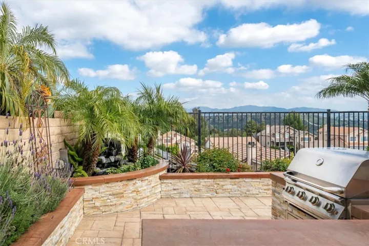 27772 Ron Ridge Drive, Saugus, California 91350