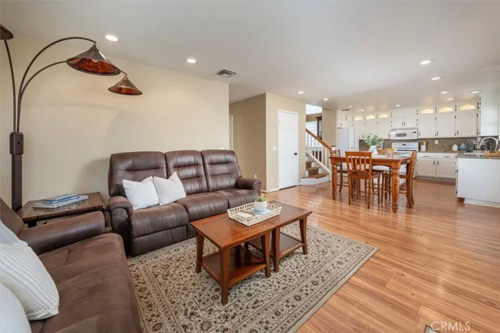 27772 Ron Ridge Drive, Saugus, California 91350